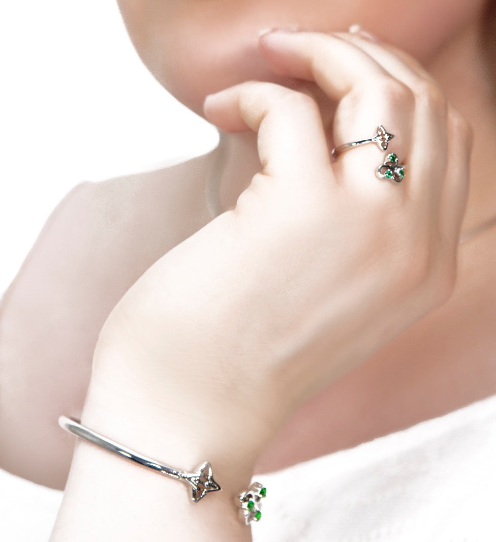 Gratitude Ring Silver Tone w/ Green Crystal