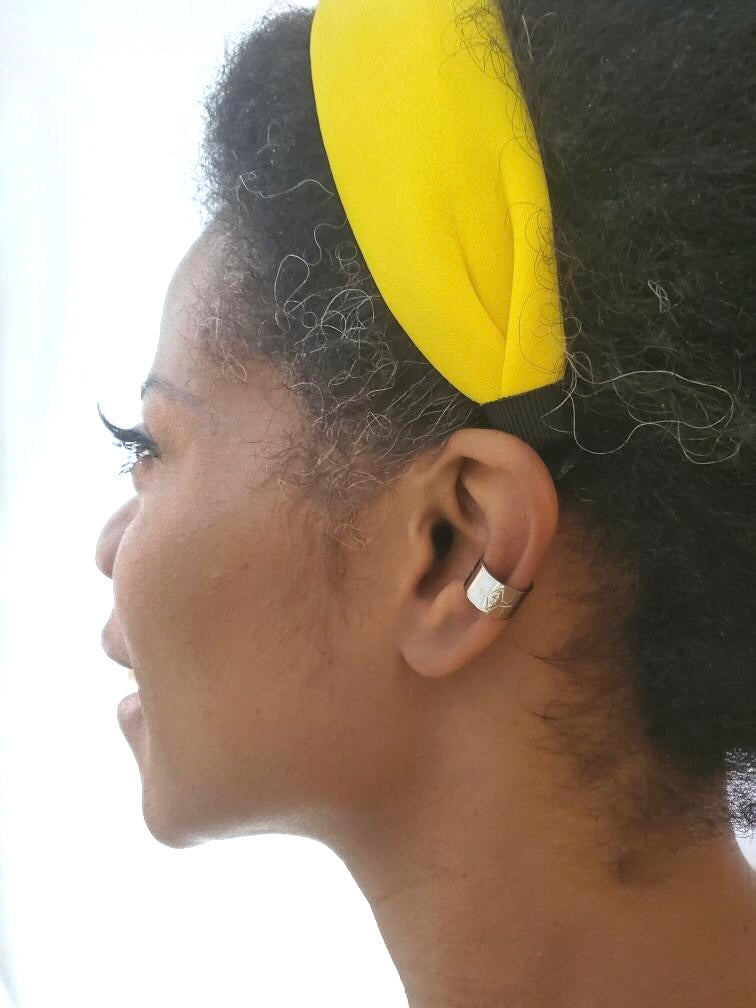VALENCIA KEY Super Sleek Ear Cuff - Silver Tone