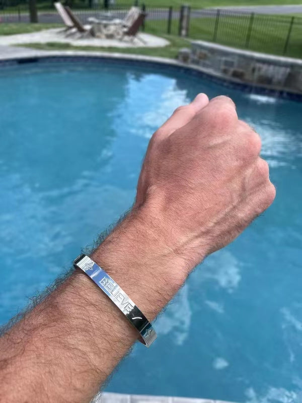 VALENCIA KEY MEN'S BELIEVE Large Cuff Bracelet